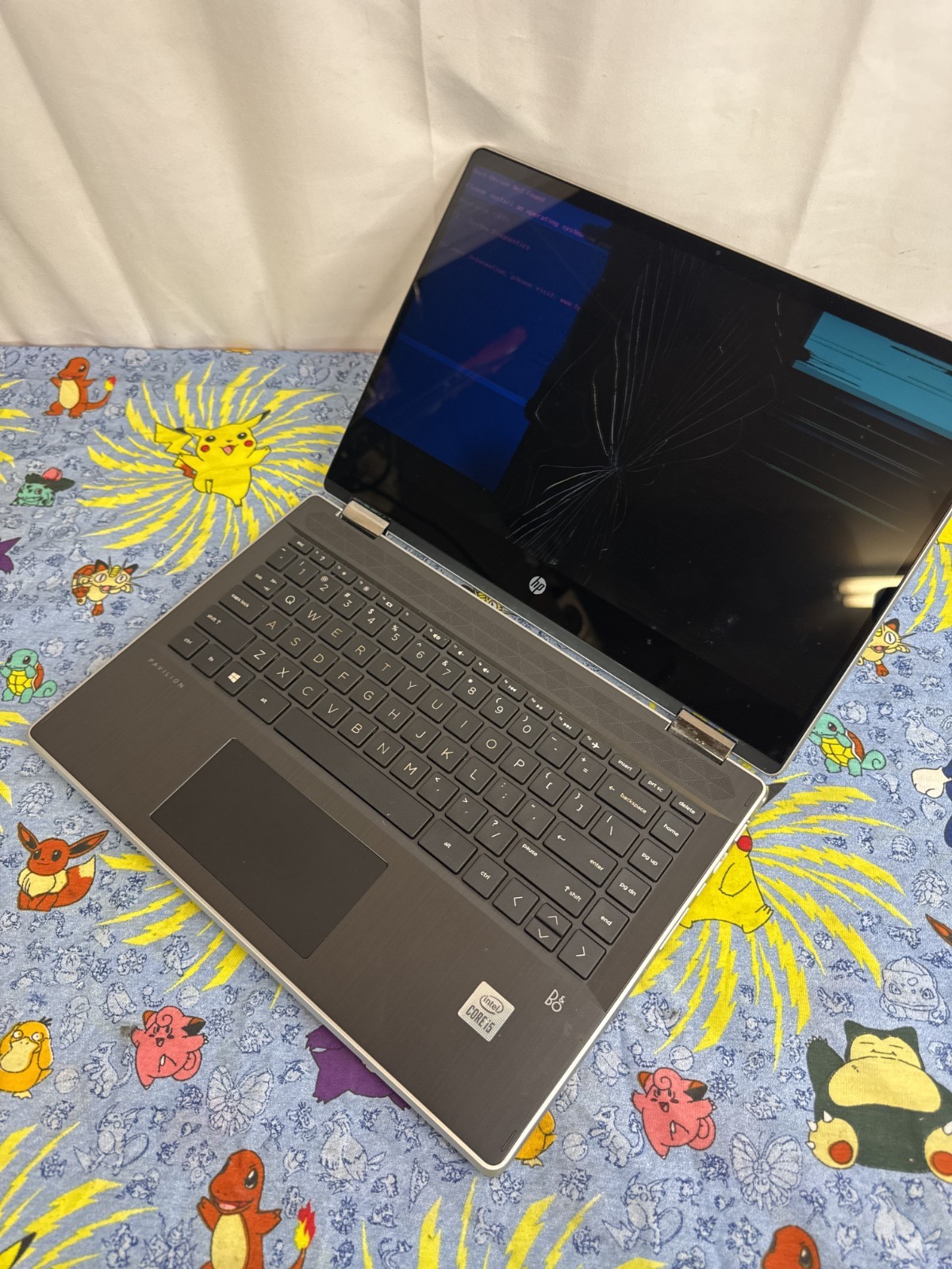 HP Pavilion x360 14-DW2051WM 14″ i5 8GB RAM No SSD For Parts Bad Screen