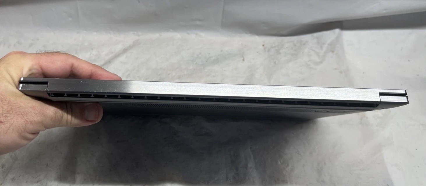 Dell Precision 5550 i9-10885H NVIDIA Quadro T2000 No RAM/SSD/OS LOCKED Parts