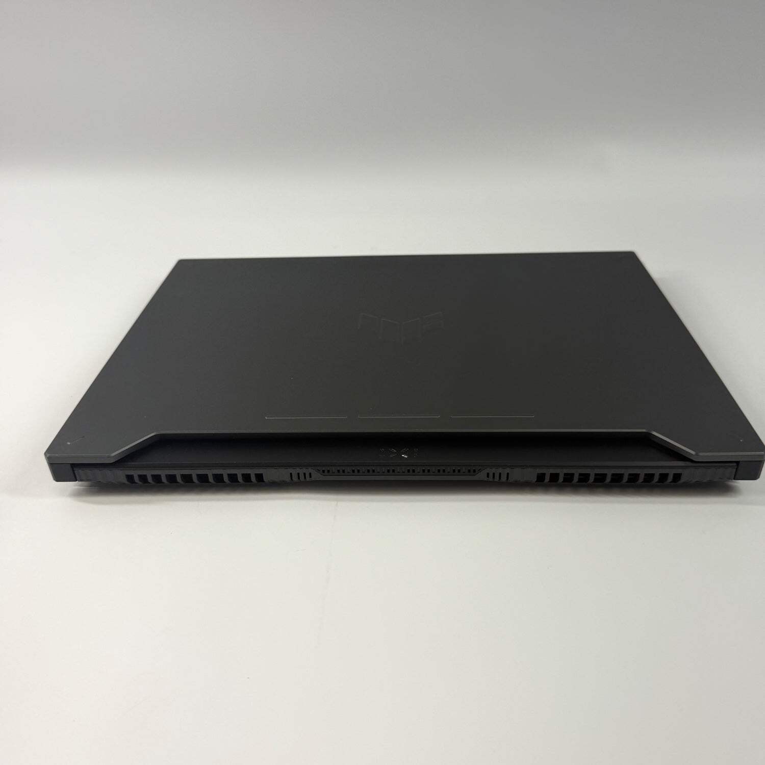 Asus TUF F15 FX507Z 15.6″ i7-13620H 4.9GHz 16GB RAM 1TB SSD GeForce RTX 4070