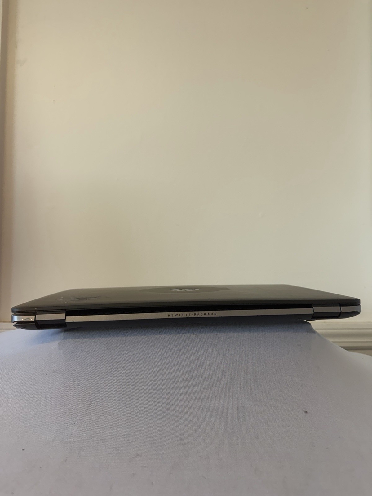 HP Elitebook 850 G2 Laptop – Good Screen – Intel i5-5200U – RAM 8 GB – Read Des