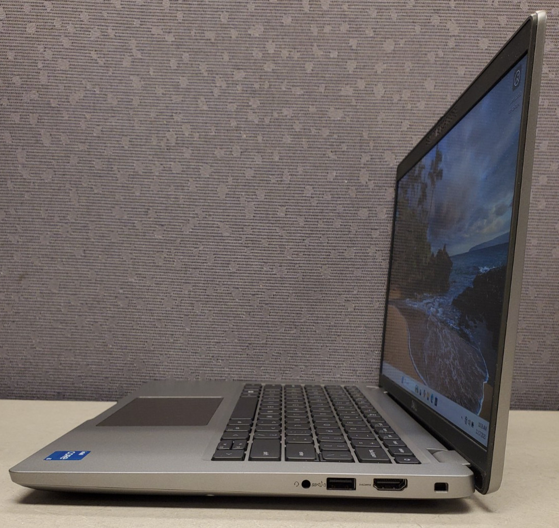 DELL Precision 3480 w/power adapter