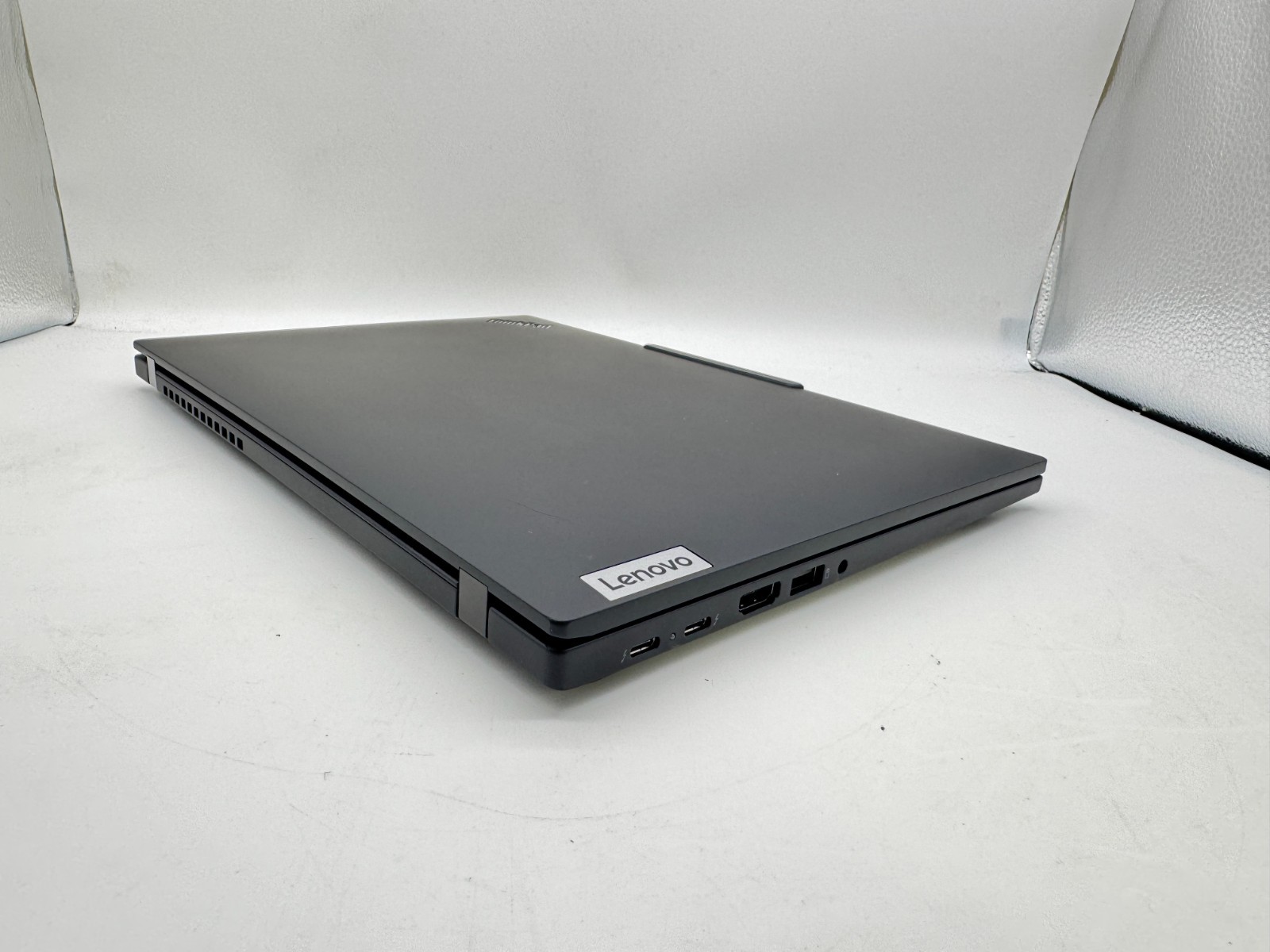 2025 Lenovo ThinkPad T14 Gen 5 intel Ultra 5 135U 16GB Ram 256GB SSD Excellent