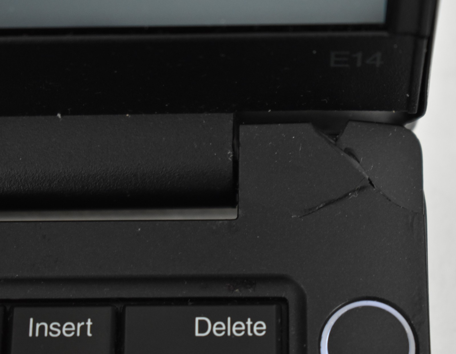 Lenovo ThinkPad E14 Gen 2 i5-1135G7 2.4GHz 4GB No HD No OS Parts or Repair