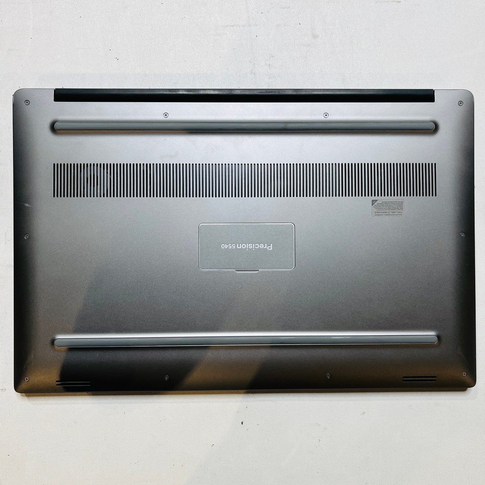 Dell Precision 5540 i7-9850H @2.60GHz | 1TB NVMe | 32GB RAM | No OS | T1000