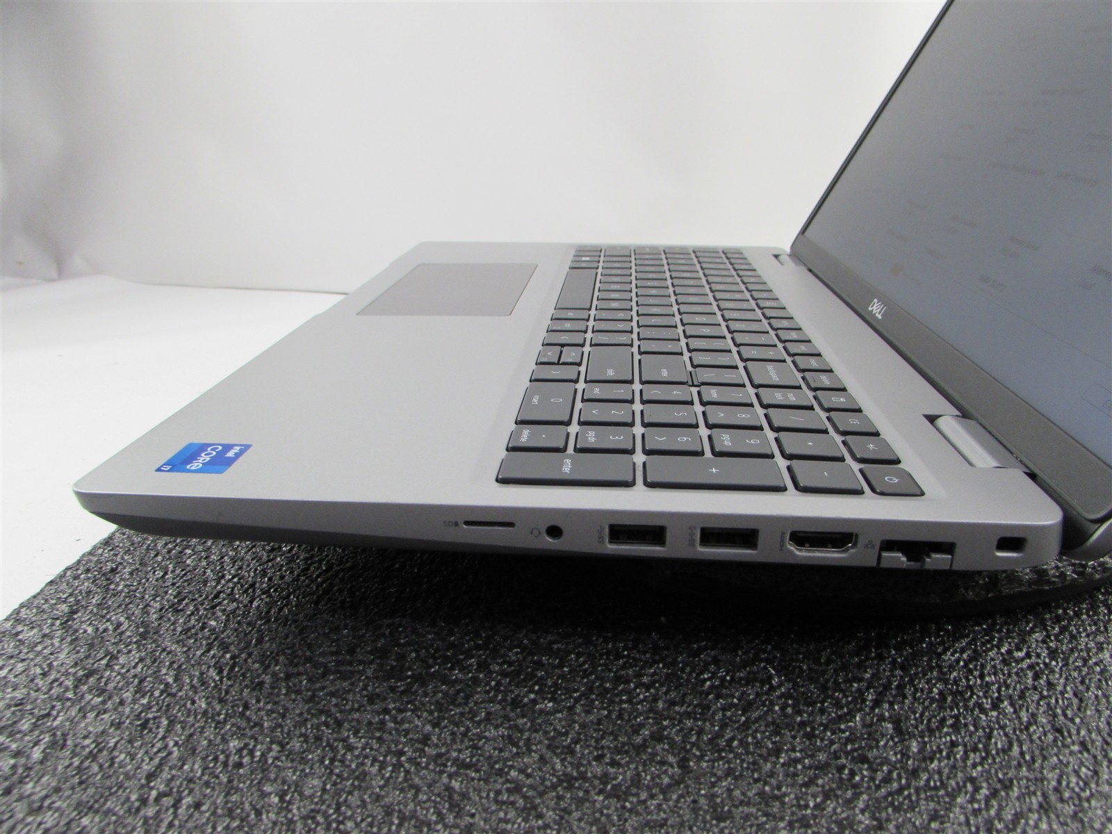 DELL LATITUDE 5531 1920X1080 FHD I7-12800H (14 CORES 1TB SSD 32GB RAM NO O.S