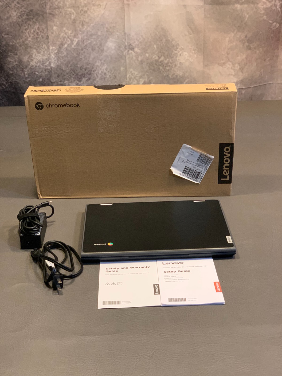 Lenovo 11.6″ Multi-Touch 300e Chromebook (2nd Gen) – 82CE0000US – Dead Battery!