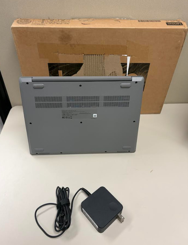 Lenovo IdeaPad 3 i3-1115G4 4GB 128GB BT5 WiFi6 14F W11 81X700FGUS (Used Good)