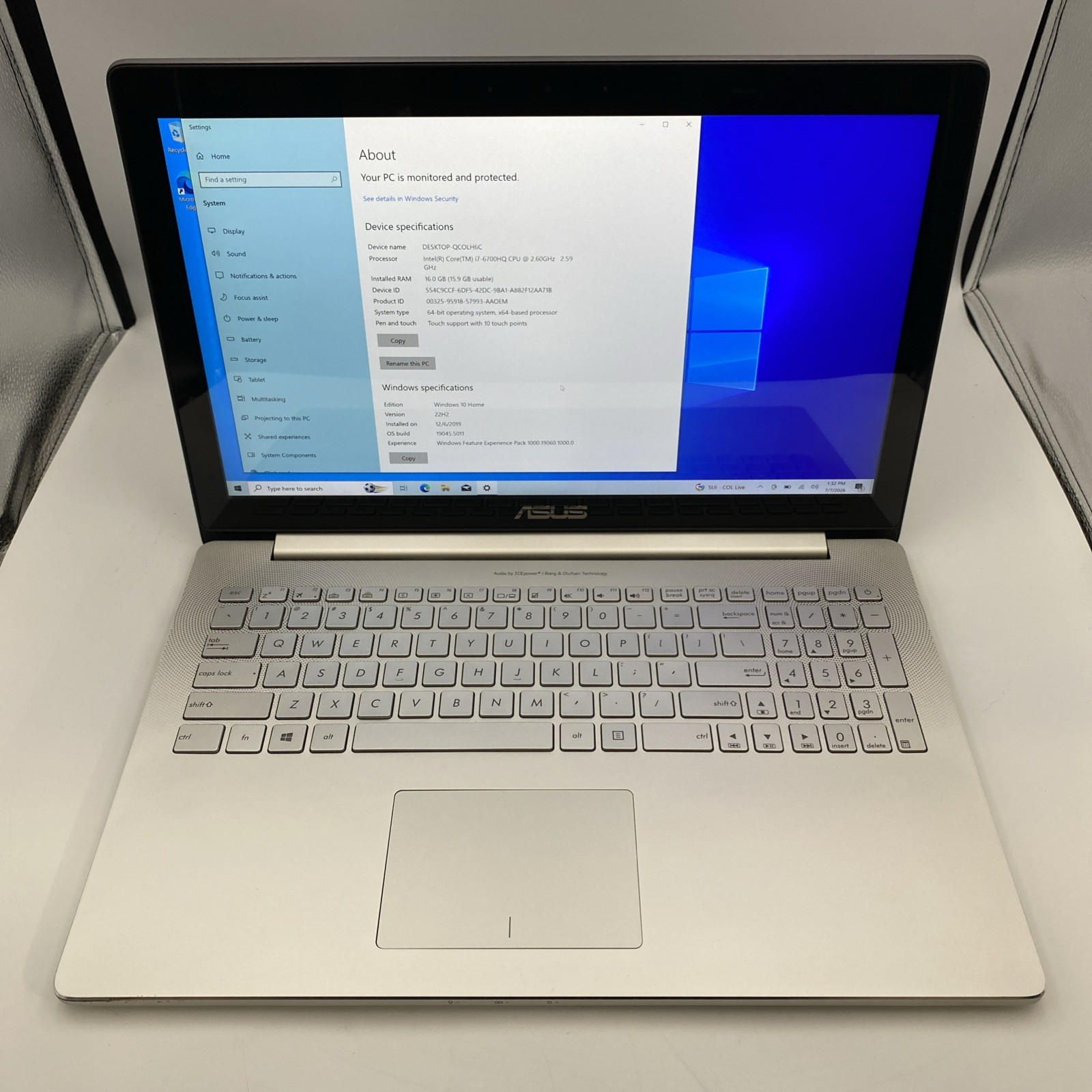 Asus Notebook UX501V TouchScreen i7-6700HQ 256GB SSD 16GB Ram GTX 960M W10H