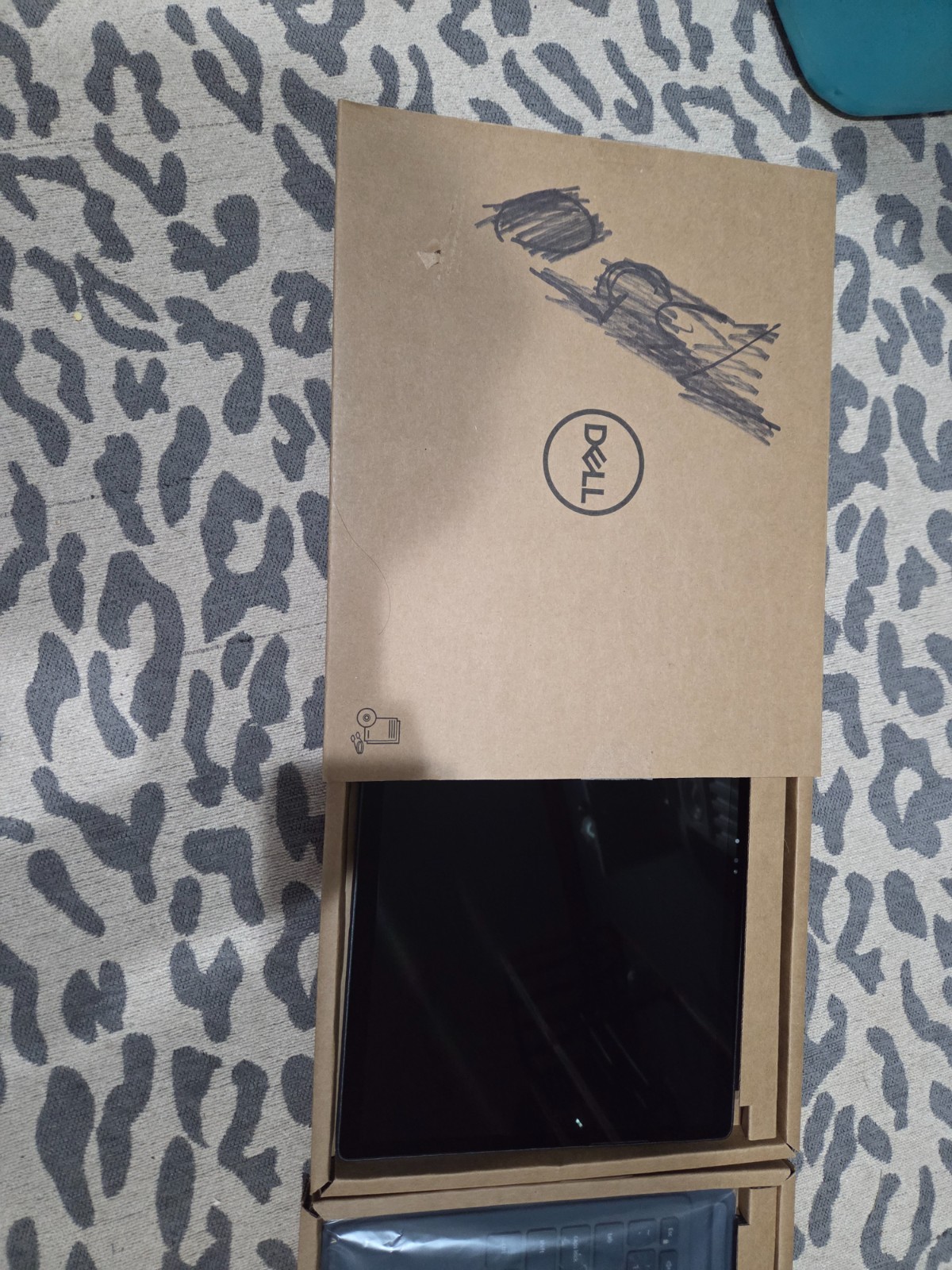 Dell Latitude 7350 13″ 3K 2in1 Detachable, Intel Ultra 5, 16GB RAM, 256GB SSD