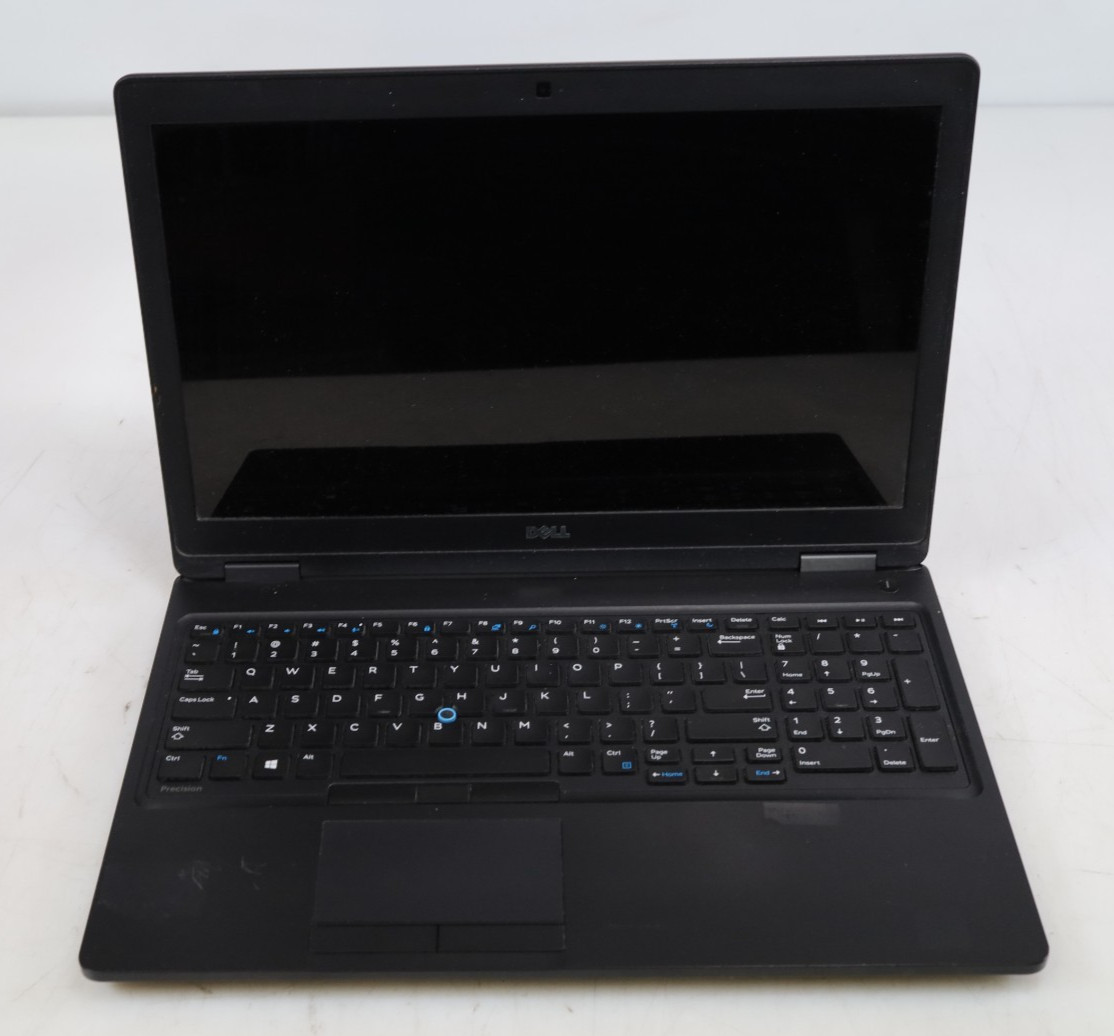 Dell PRECISION 3520 15.3″ Intel i5-7440HQ 8GB DDR4 QUADRO M620 No HDD COA OS