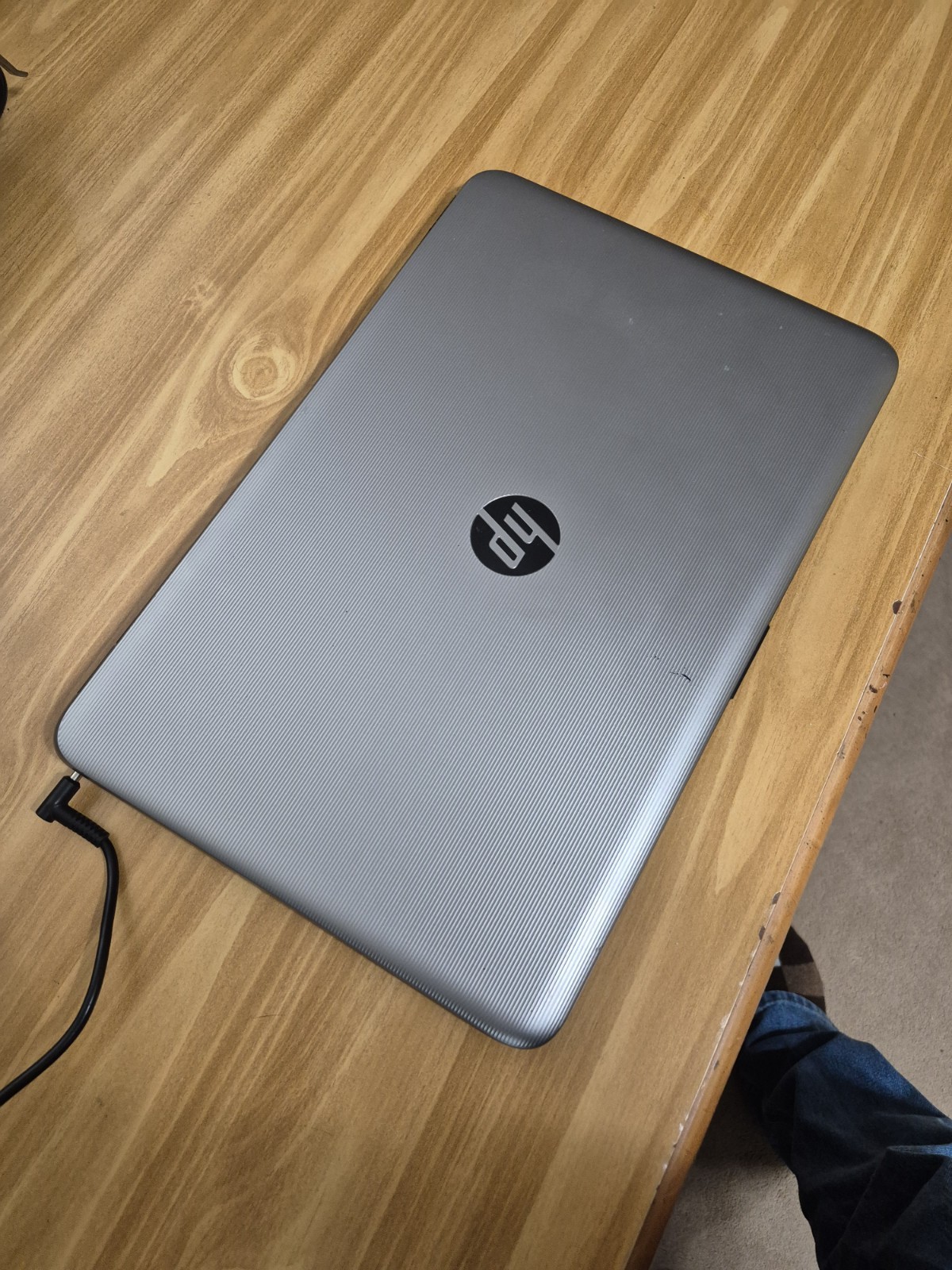 HP 15Z-DB000 Laptop – 15.6″, Broken Screen, Still Works, Charger Inc, For Parts