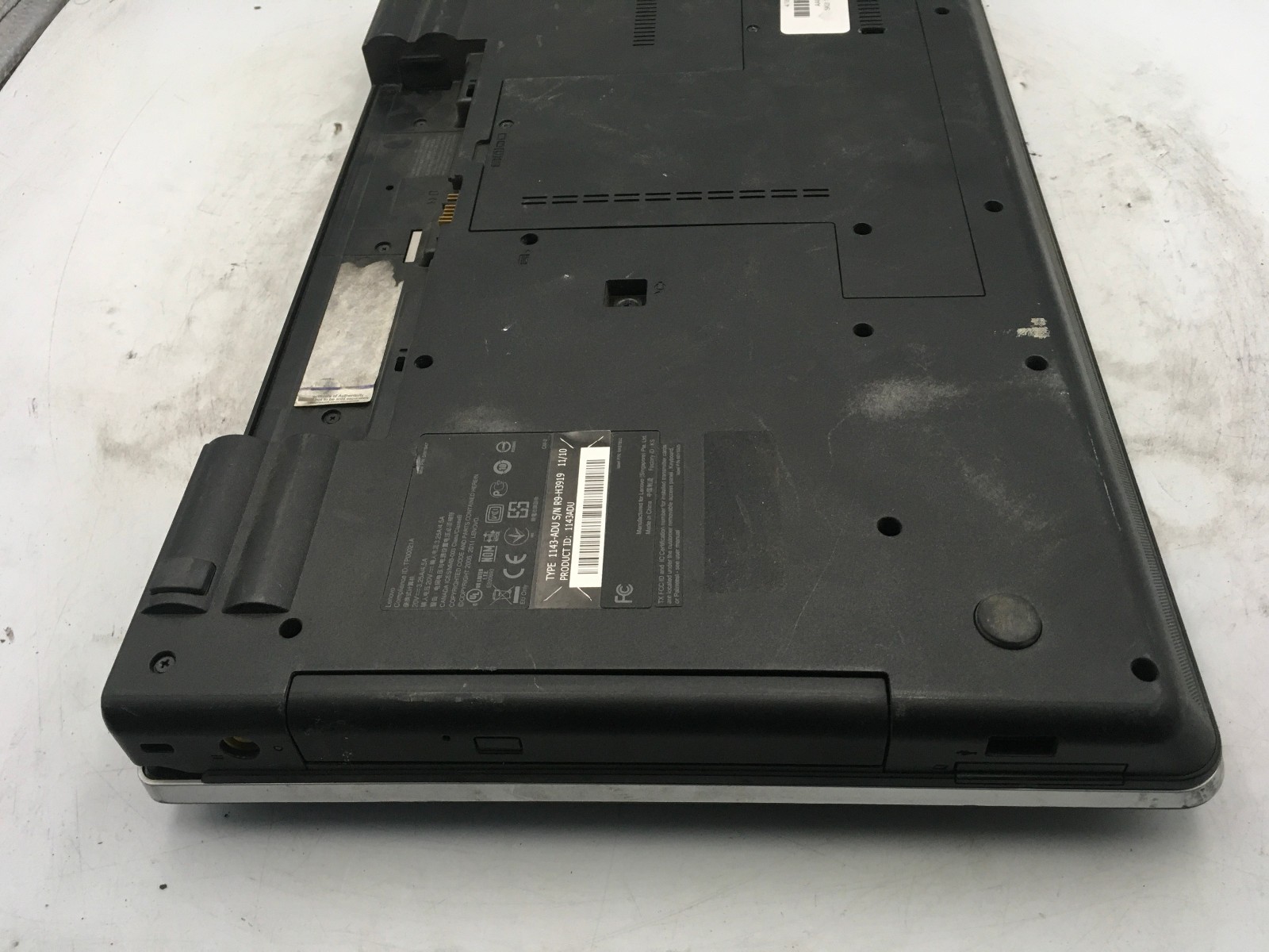 LENOVO THINKPAD E520 – BOOTS TO BIOS – INTEL I3 2350M – NO RAM – 15″ – READ – BB