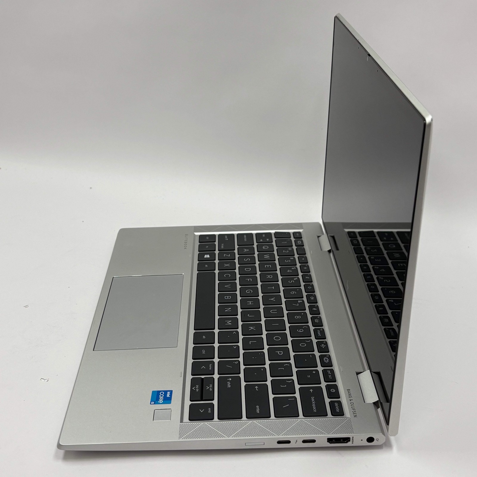 HP EliteBook x360 830 G8 14.4″ i5-1135G7 2.4GHz 16GB RAM 256GB SSD