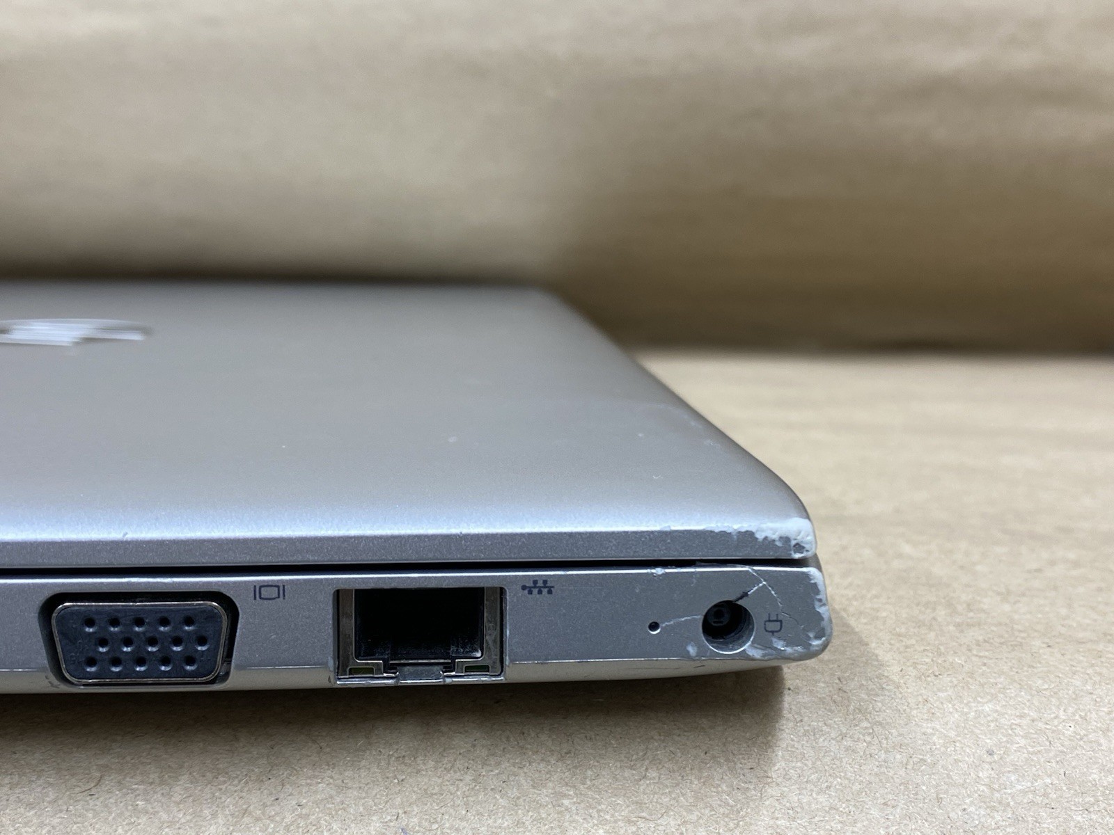 HP 440 G5 – 14″ 1366×768 – i5-8250U – 4GB – 128GB SSD – Win 11 Pro READ
