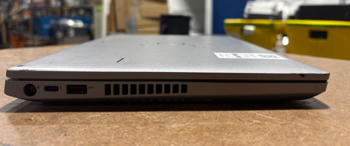 Dell Latitude 5411 14″ i7-10850H 8GB RAM 256GB SSD FHD No Charger/No OS Tested