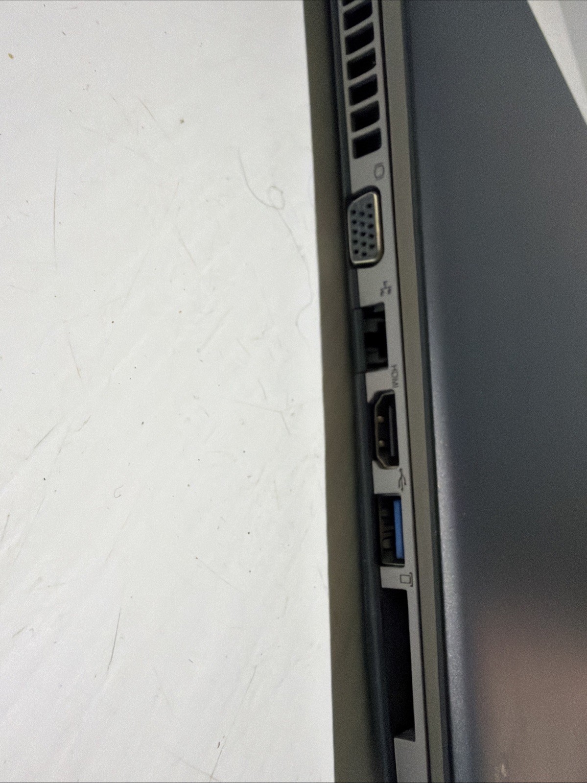 Lenovo Ideapad P500 15″ Laptop i5-3210m 6gb Ram 750gb HDD Windows 10 Home No P/S