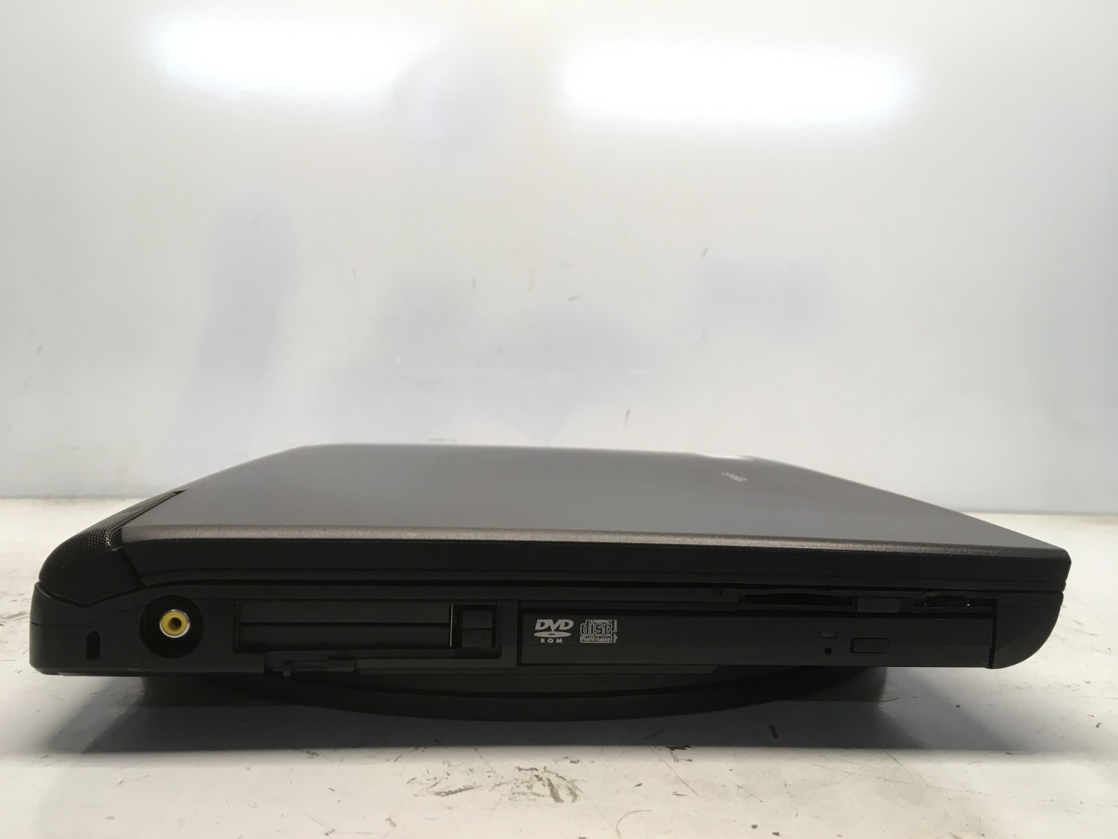 Toshiba Satellite Pro 6000 Intel Pentium III 1.2GHz 512 MB NO HDD
