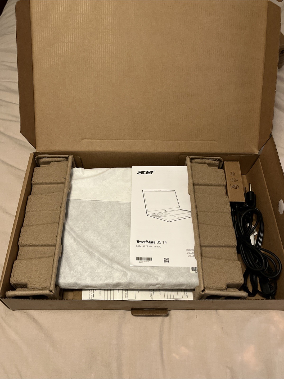 Acer Travel Mate B5 14. Brand New-open Box