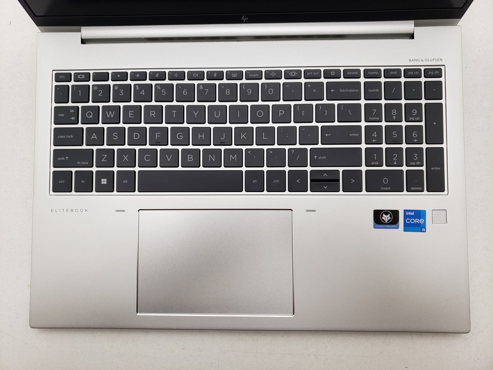 HP EliteBook 860 G9 16″ Intel i5-1235U 16GB RAM 256GB SSD Windows 11 Laptop PC.