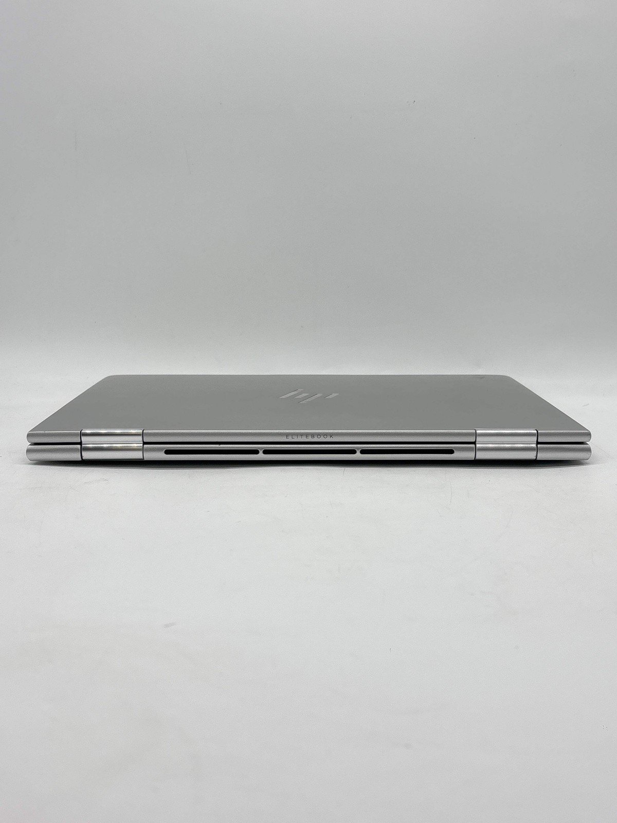 HP Envy X360 830 G10 13″ Intel Core i7-1365U 32GB RAM 512GB SSD – For Parts