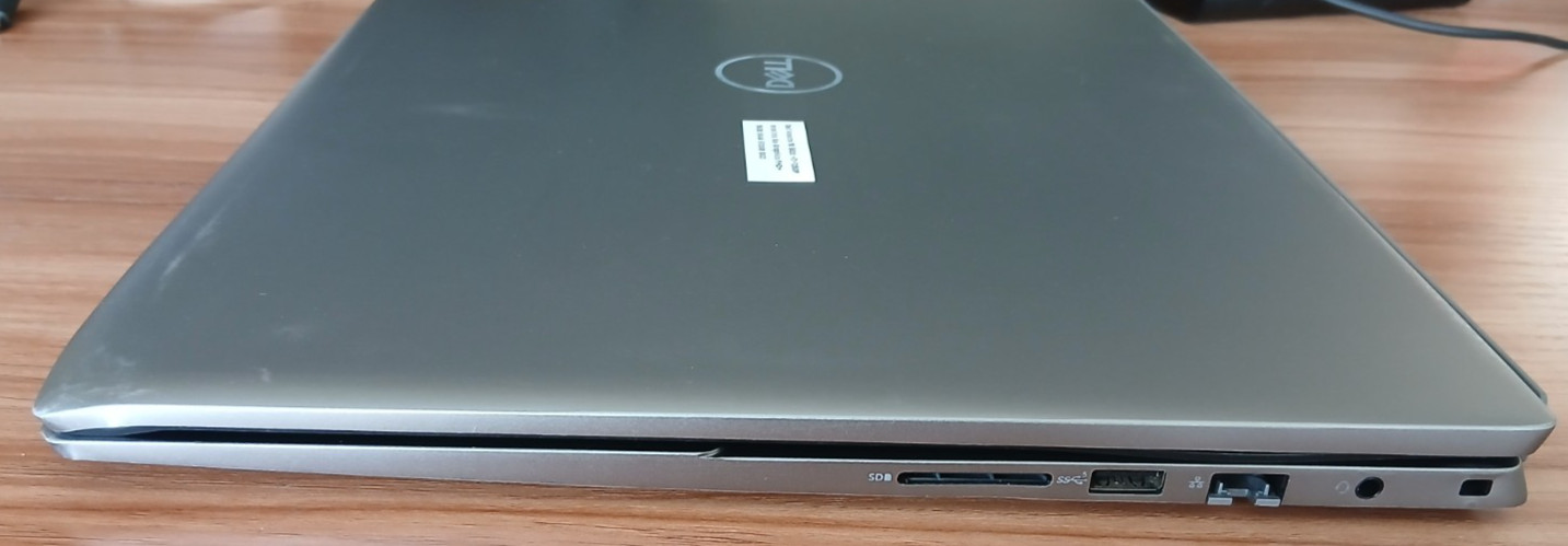 DELL VOSTRO 5620 i7-1260p 16″ FHD 16/512***READ