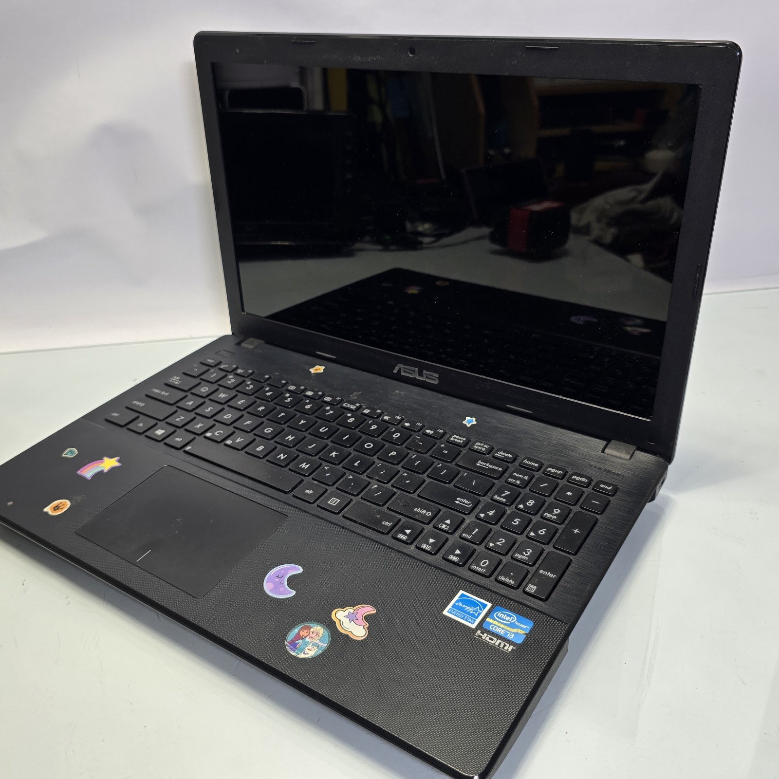 ASUS D550C Laptop Parts Repair Motherboard Screen Only No RAM HDD Drive