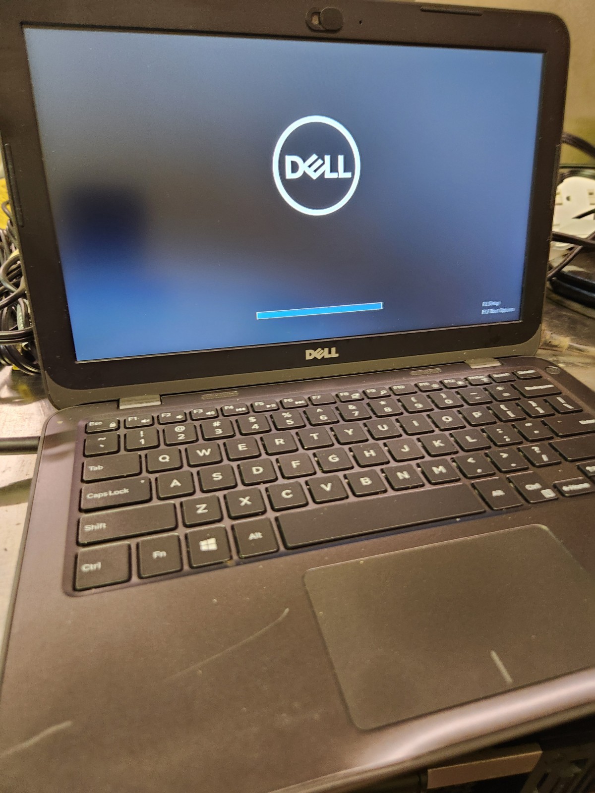 Dell Inspiron 11 3180 AMD A6-9220e @ 1.6GHz 4GB RAM 32GB eMMC Good Battery
