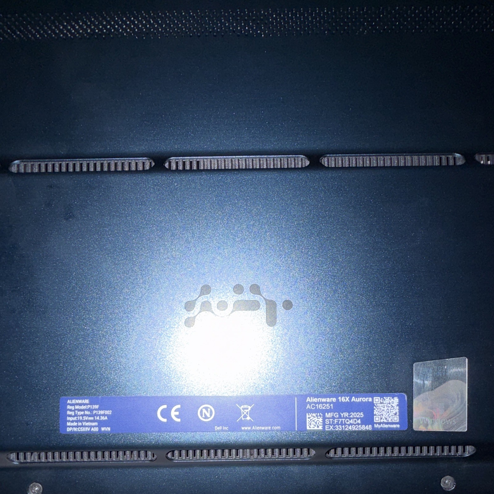 Alienware 16X Aurora 16 in Intel Core Ultra Windows 11 Laptop READ DESCRIPTION