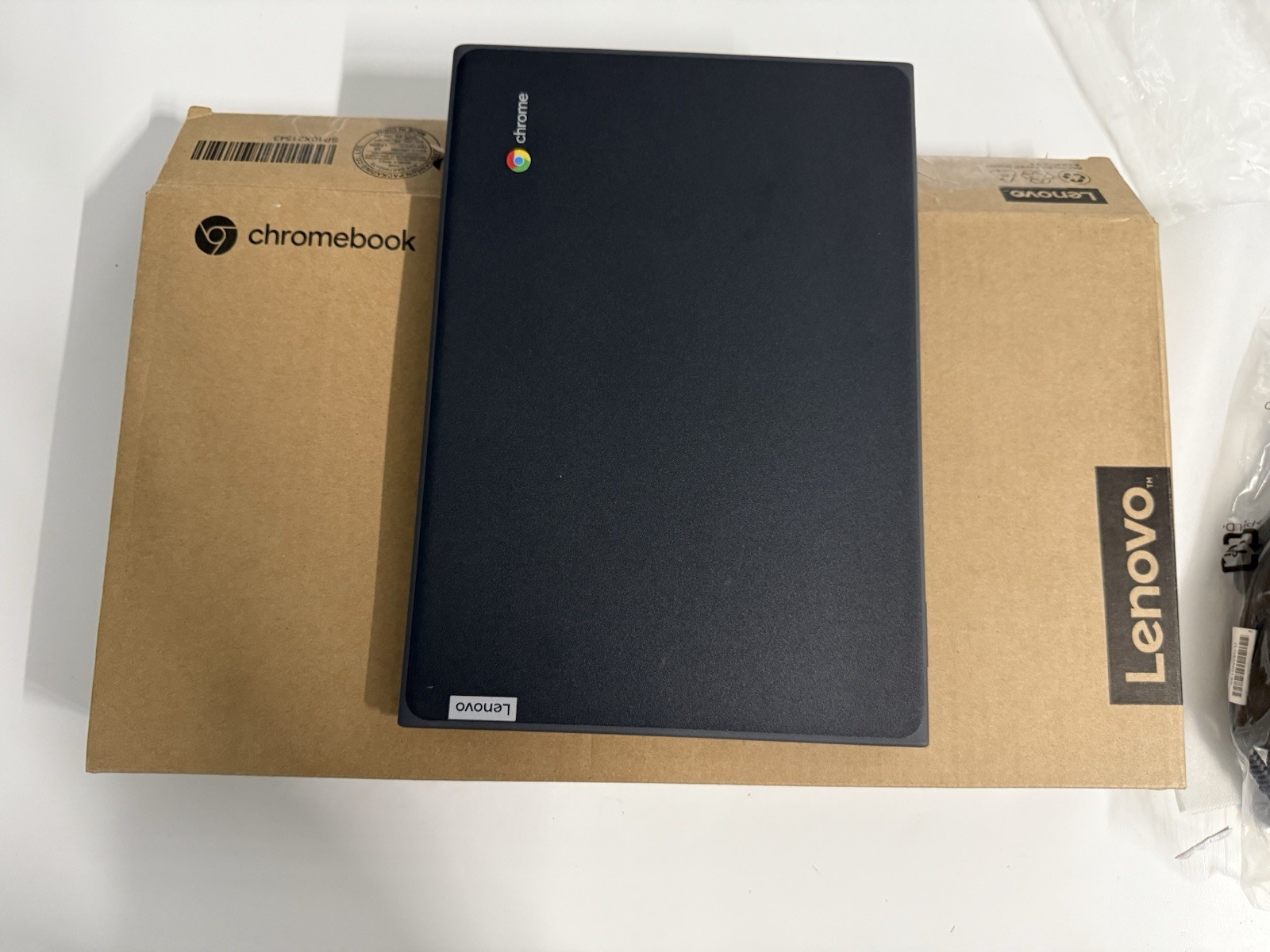 Lenovo 100e Chromebook (2nd Gen) Laptop AMD A4 4Gb 32Gb Bad Battery Read Des..