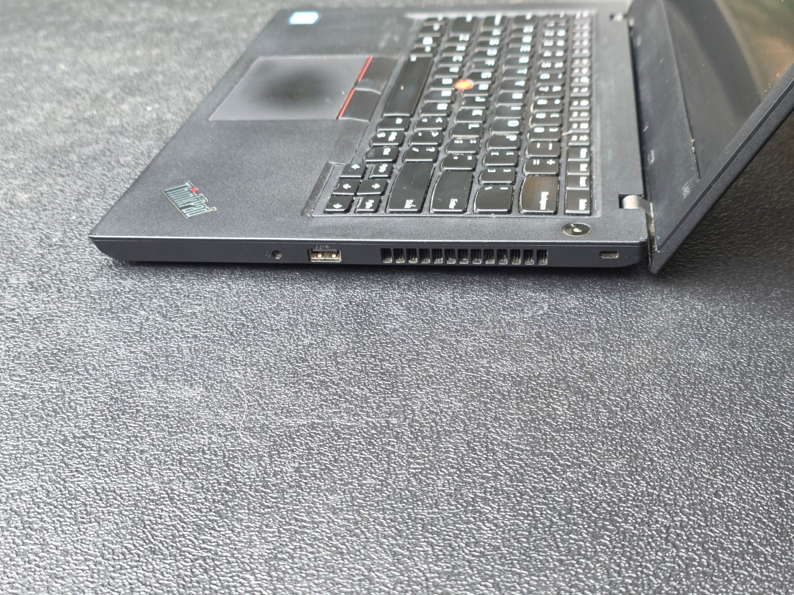 14″ Lenovo ThinkPad L480 – i5-8250U, 8GB, 240GB SSD | USB-C Ports!!