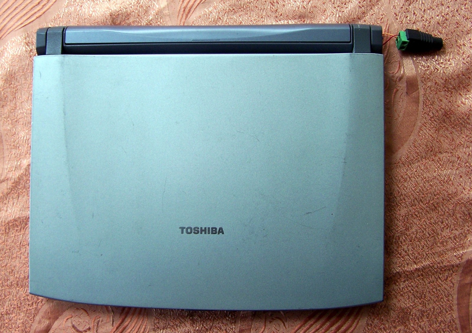 Win95 Toshiba Portege 3110CT Pentium 2, 300MHz 64MB 4GB Floppy Dos-ΝΟ armada cds