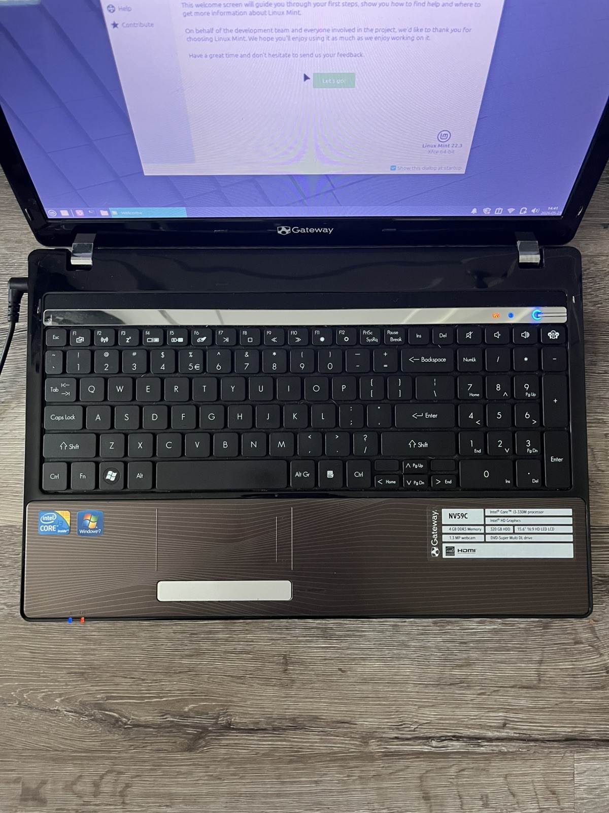 GATEWAY NEW90 LAPTOP – INTEL CORE I3 – 4GB RAM – BAD BATTERY READ DESCRIPTION