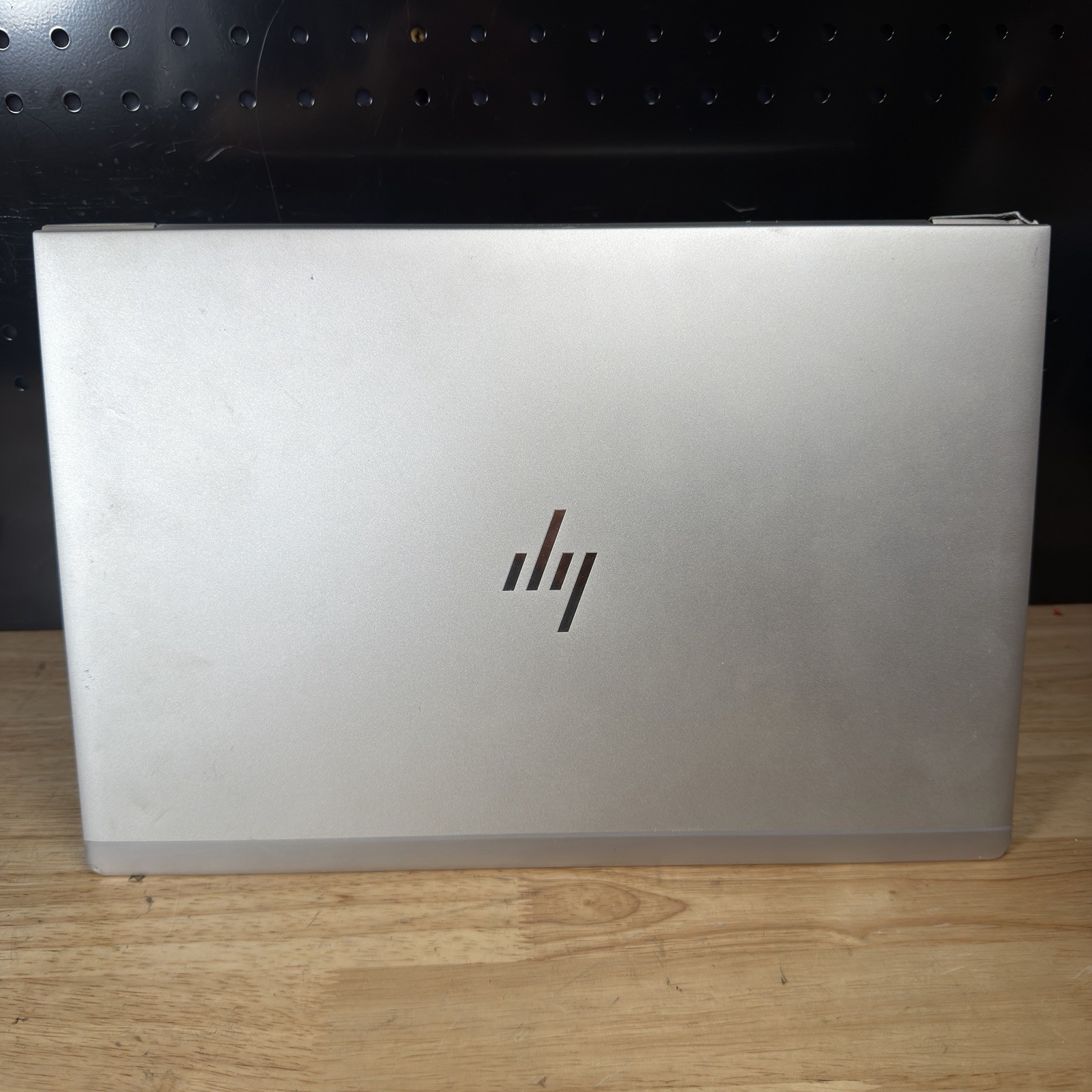 HP EliteBook 850 G5 15.6″ Core i7-8550U 1.80GHz 12GB SSD 256GB SSD W11P