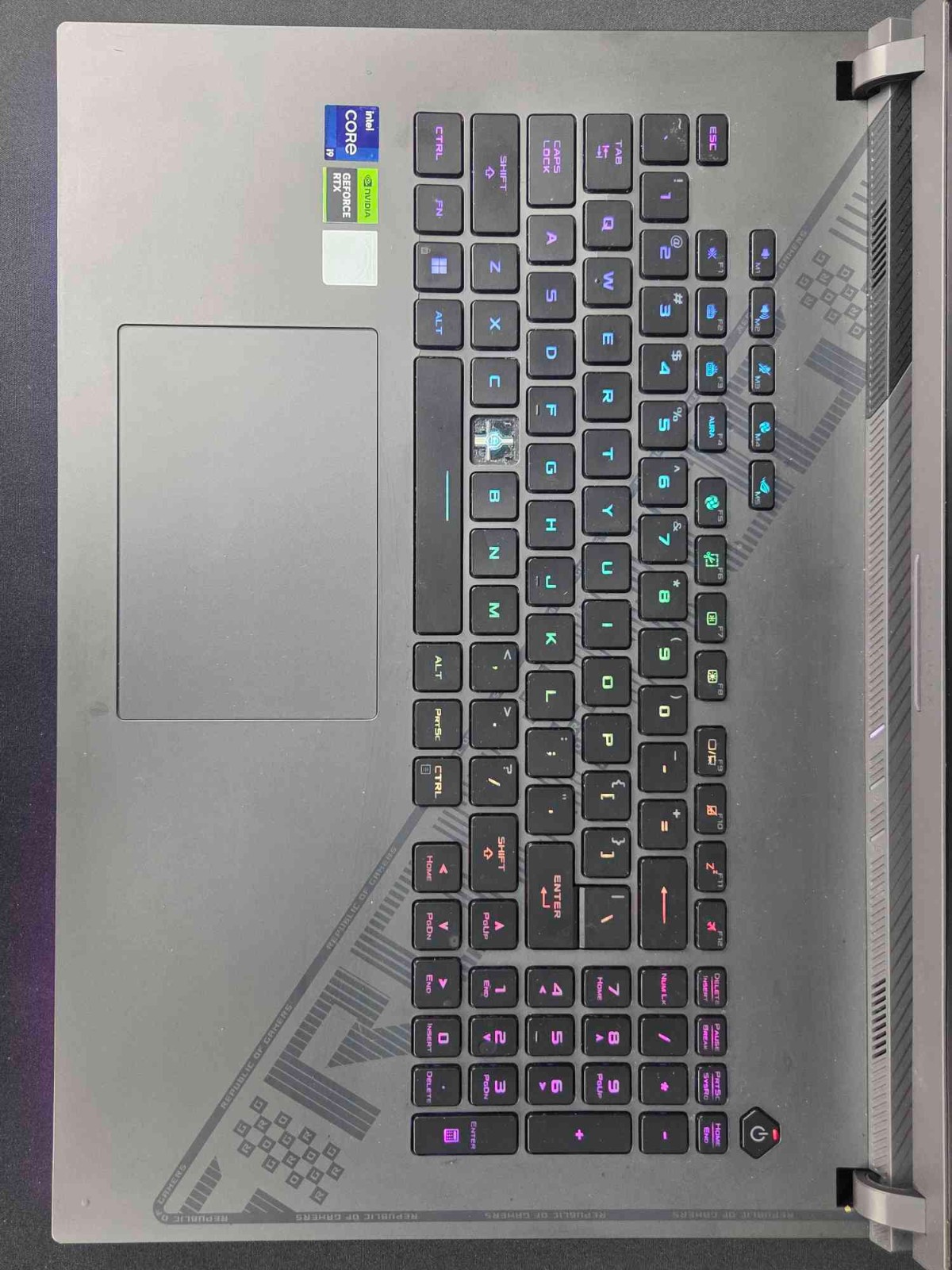 ASUS ROG Strix G18 G814J – i9-13980HX,4070 GPU Gaming Laptop (Refurbed)