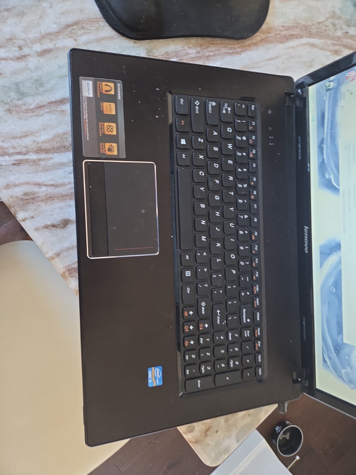 Lenovo G780 17.3″ Laptop Intel Core i5-3210M 8GB Ram Windows 8