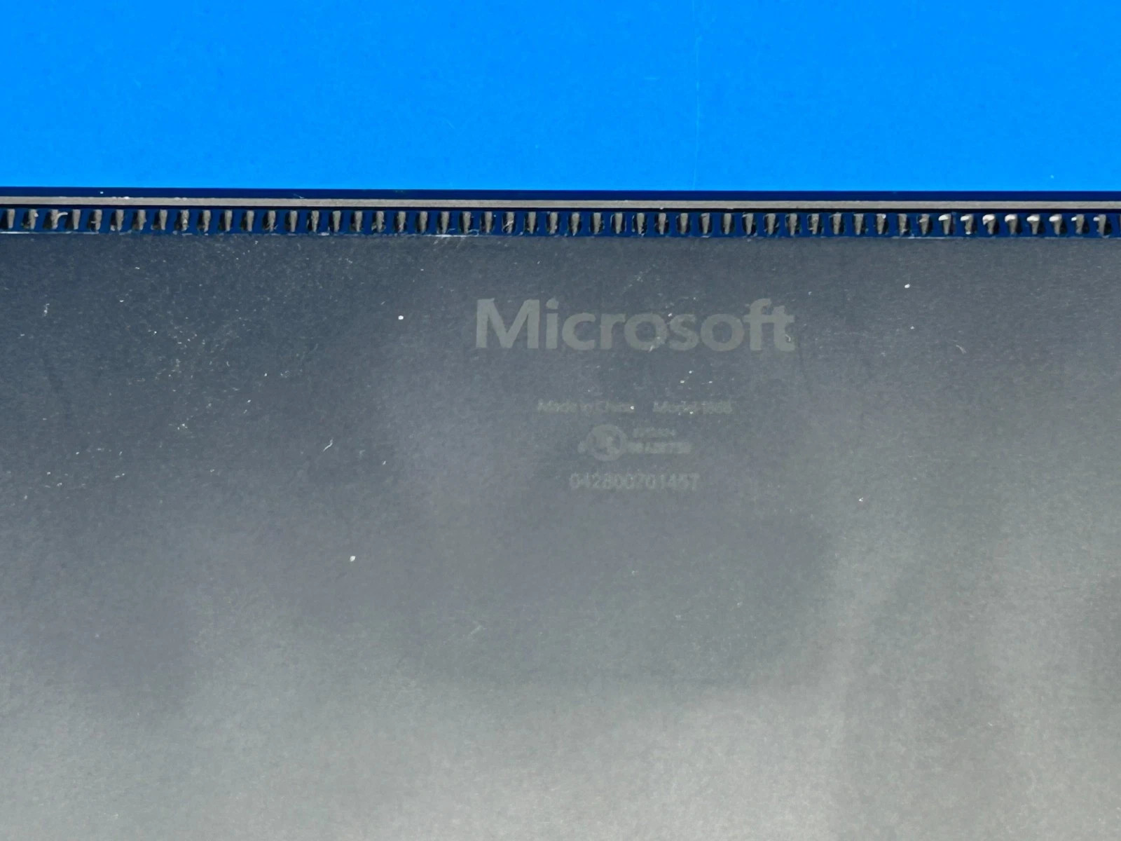 Microsoft Surface Laptop – 16GB 500GB – Intel i7 – Windows 11 Pro – Free Ship