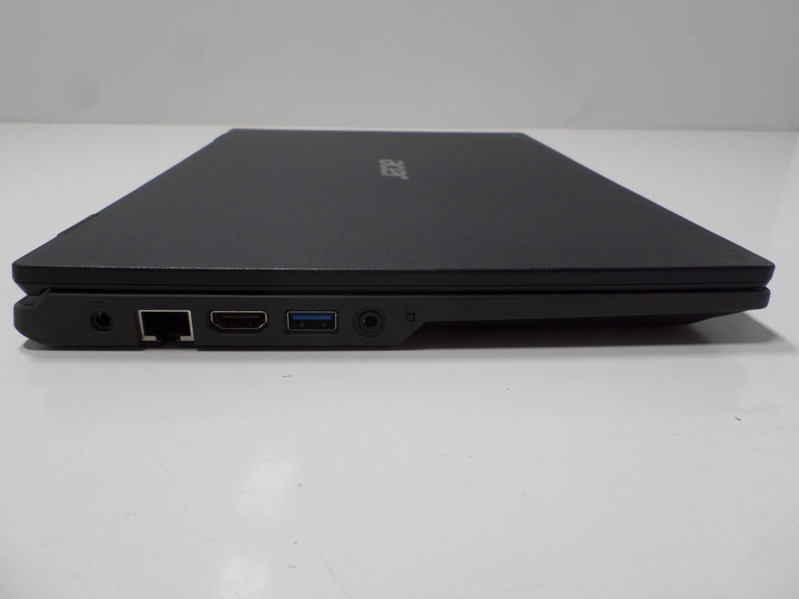Acer TravelMate B118-M , N4000 4GB Ram No SSD No Charger