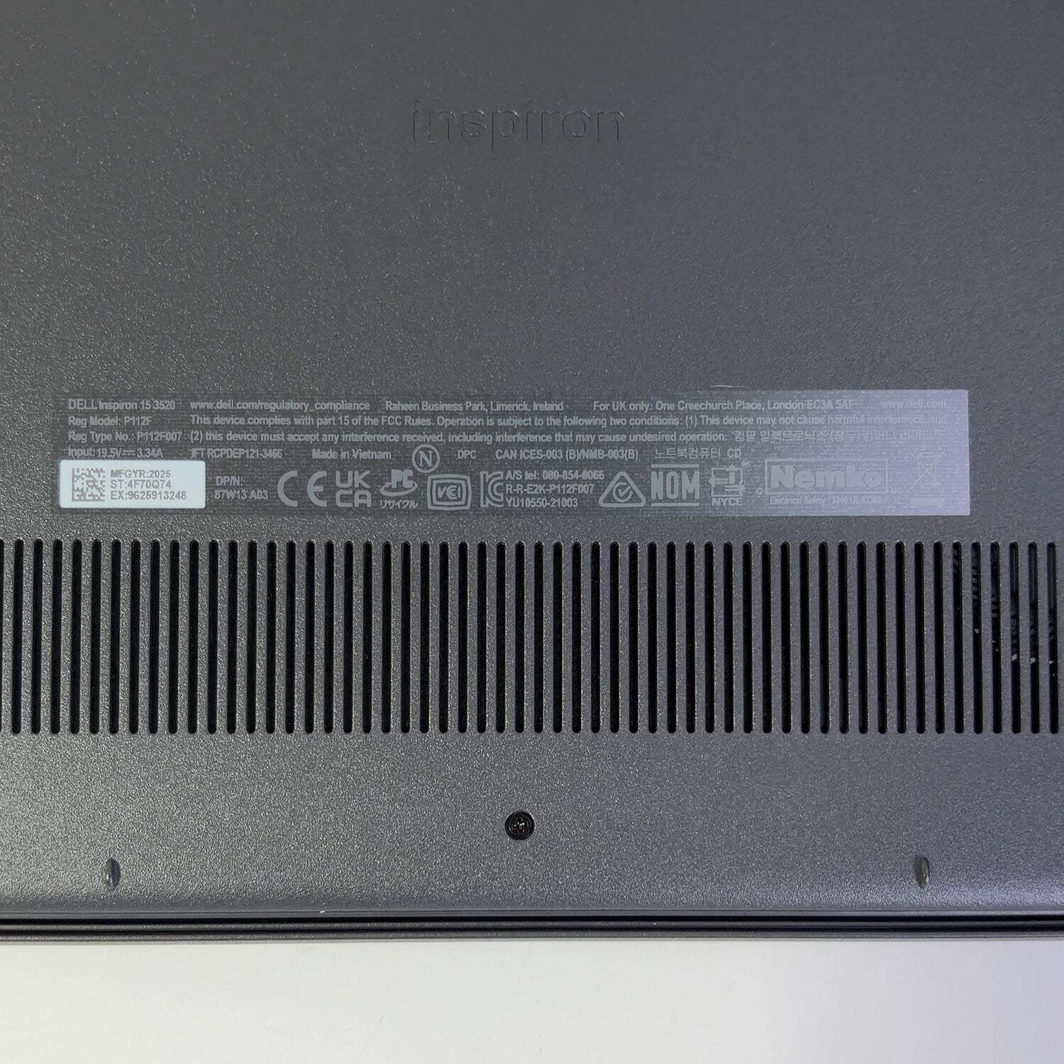 Dell Inspiron 3520 15.6″ Pentium Silver N5030 1.1GHz SSD