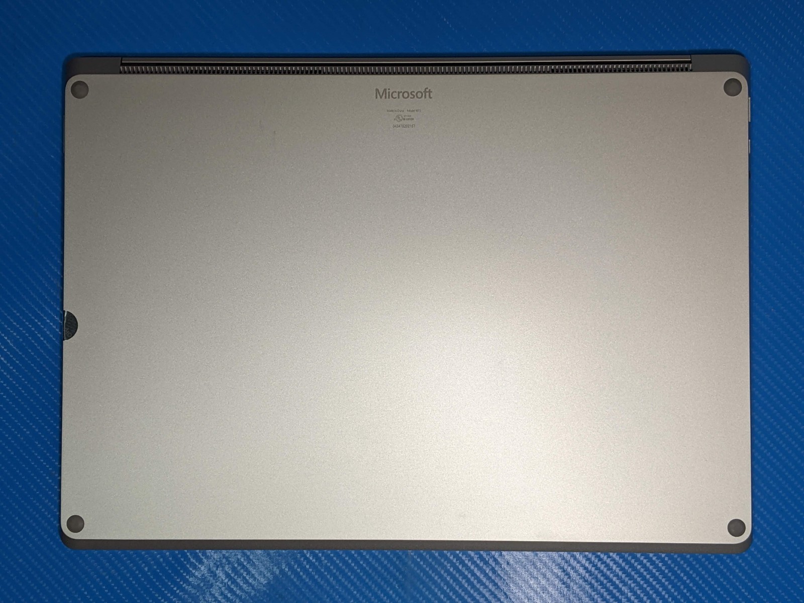 MS Surface Laptop 3 1872 15″2496×1664 TOUCH i7-1065G7 1.3GHz 16GB 512GB W11P +PA