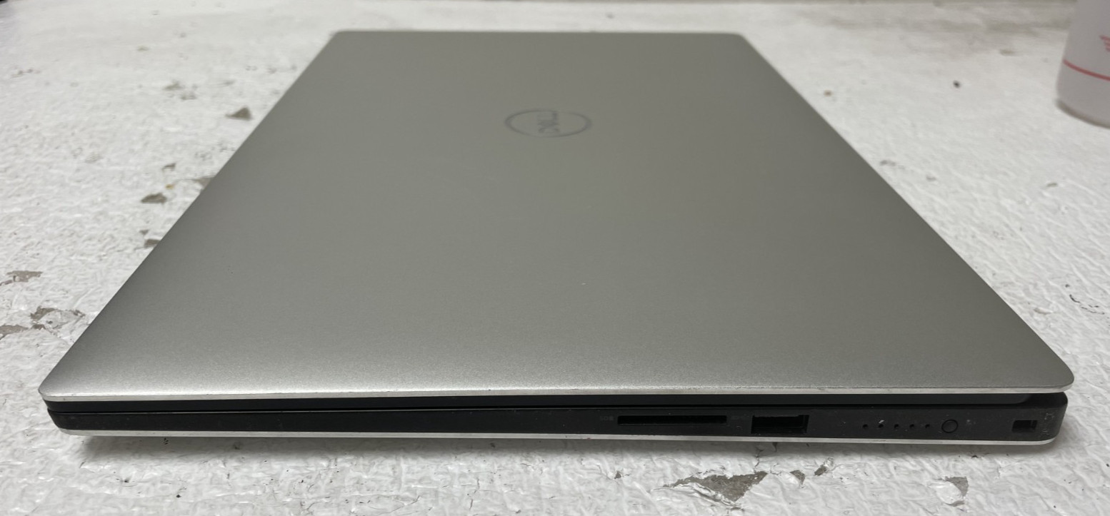 Dell XPS 15 9750 Intel i7-8750H @2.20 8GB RAM NO SSD Touchscreen Parts *READ