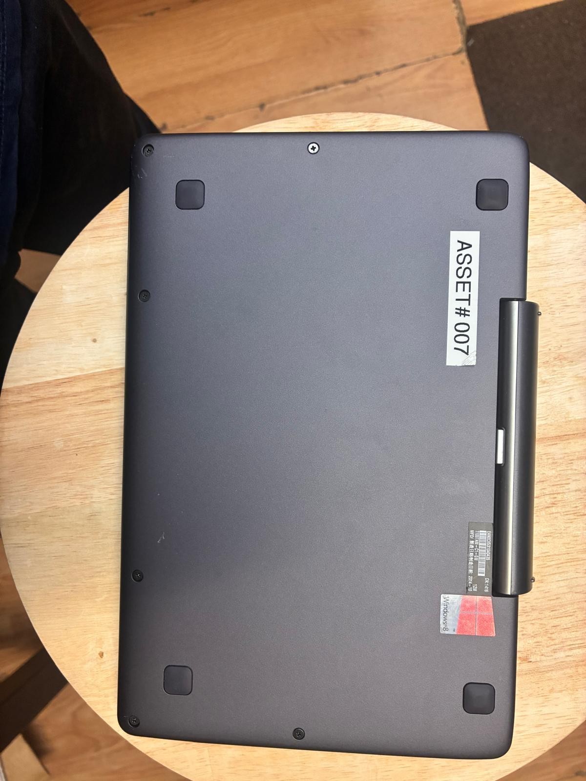 ASUS Transformer Book T100TAM – Atom Z3775 – 2GB – 32GB eMMC + 500GB HDD – PARTS