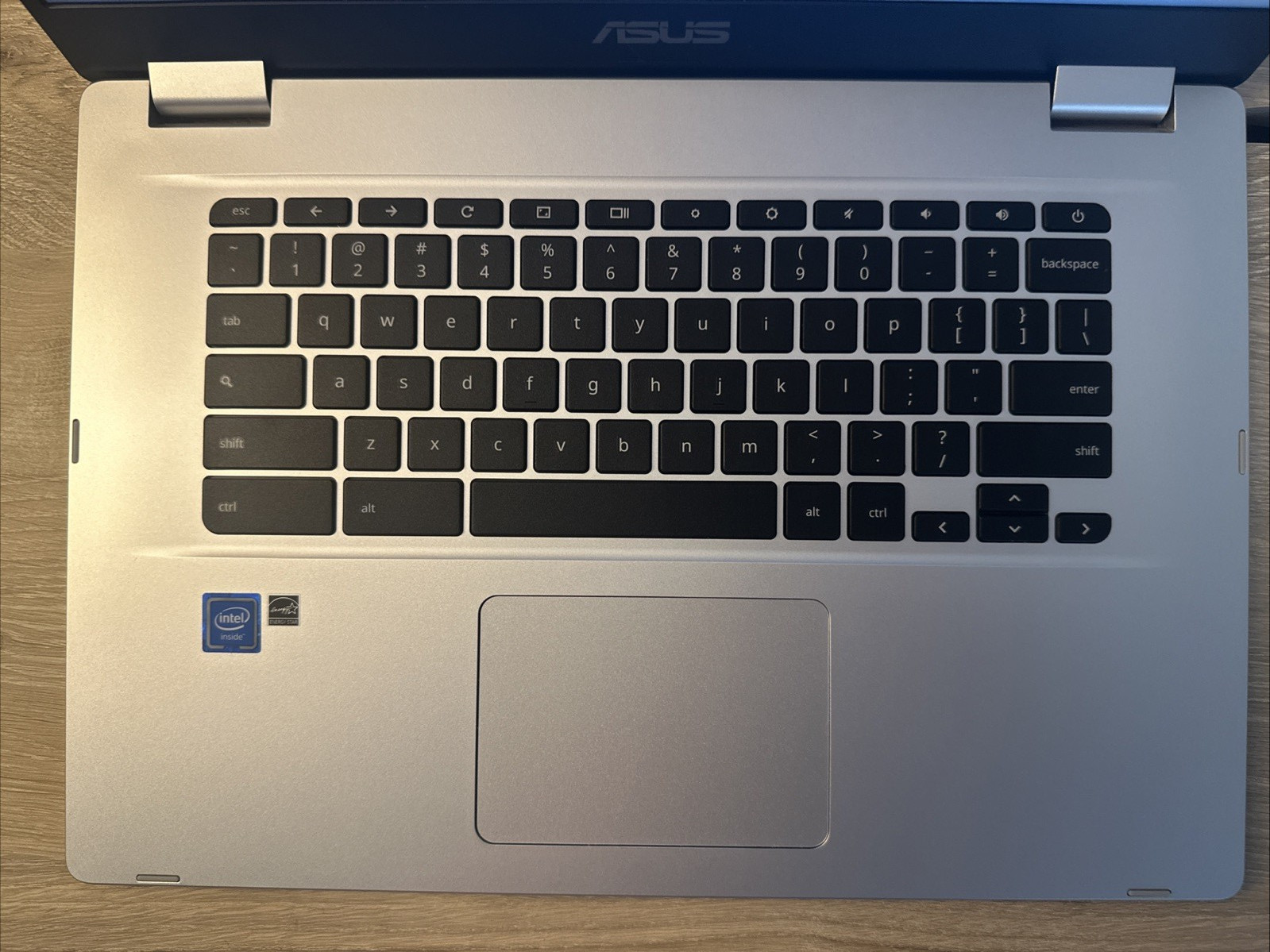 15.6″ ASUS C523NA Chromebook Intel Celeron N3350 1.1 GHZ 4GB RAM 64GB eMMC