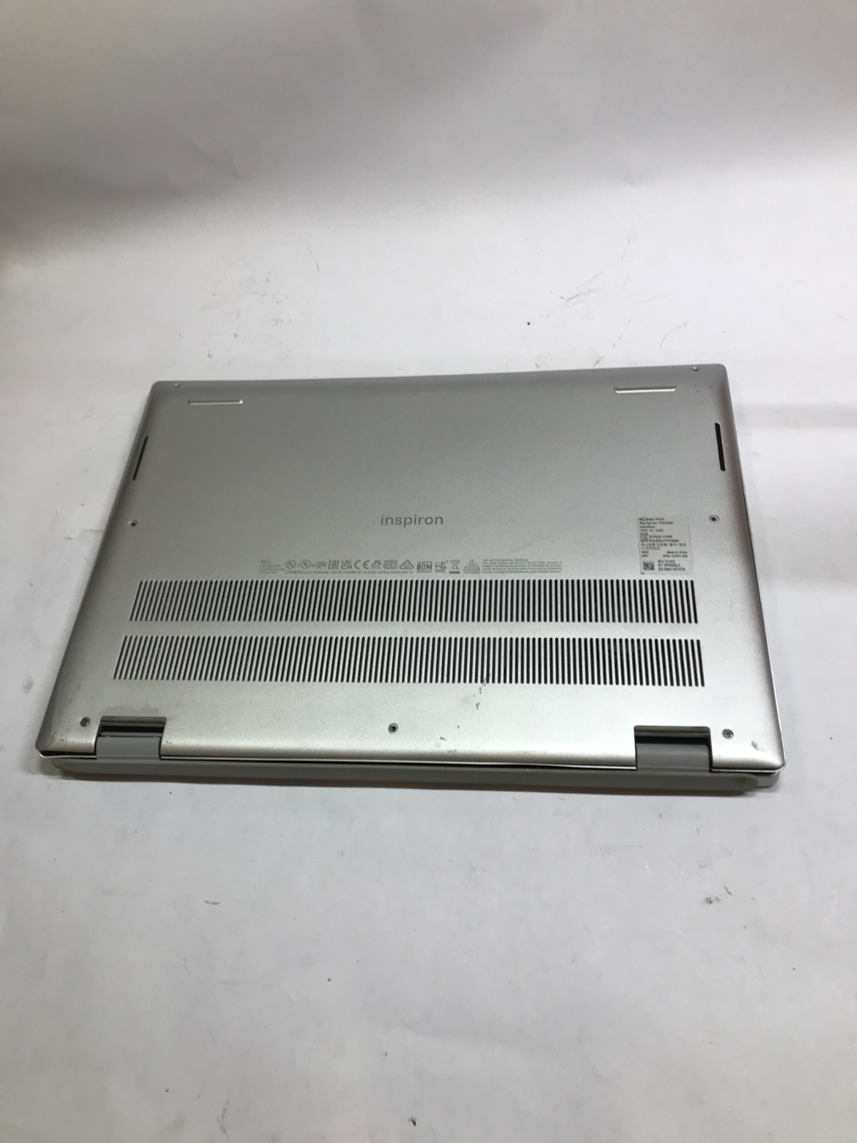 Dell Inspiron 14 5425 14″ AMD Ryzen 7 5000 Series NO RAM NO SSD/OS For Parts