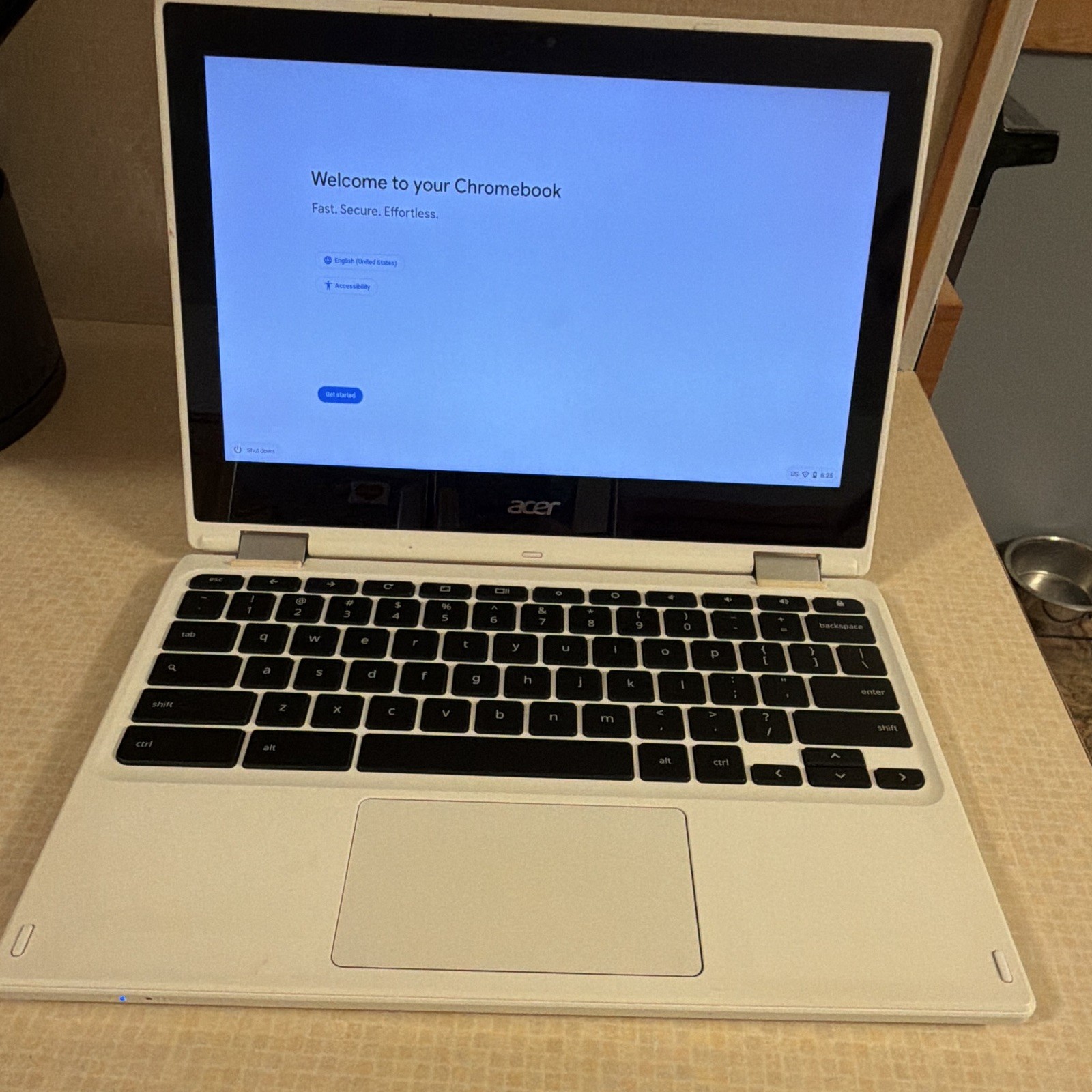 Acer Chromebook 14 White Intel Celeron 4GB 32GB SSD Chrome OS Charger