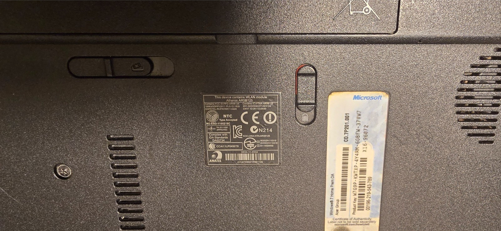 Acer Aspire 5733Z-4851 Intel Pentium P6200 2.13GHz 4 GB