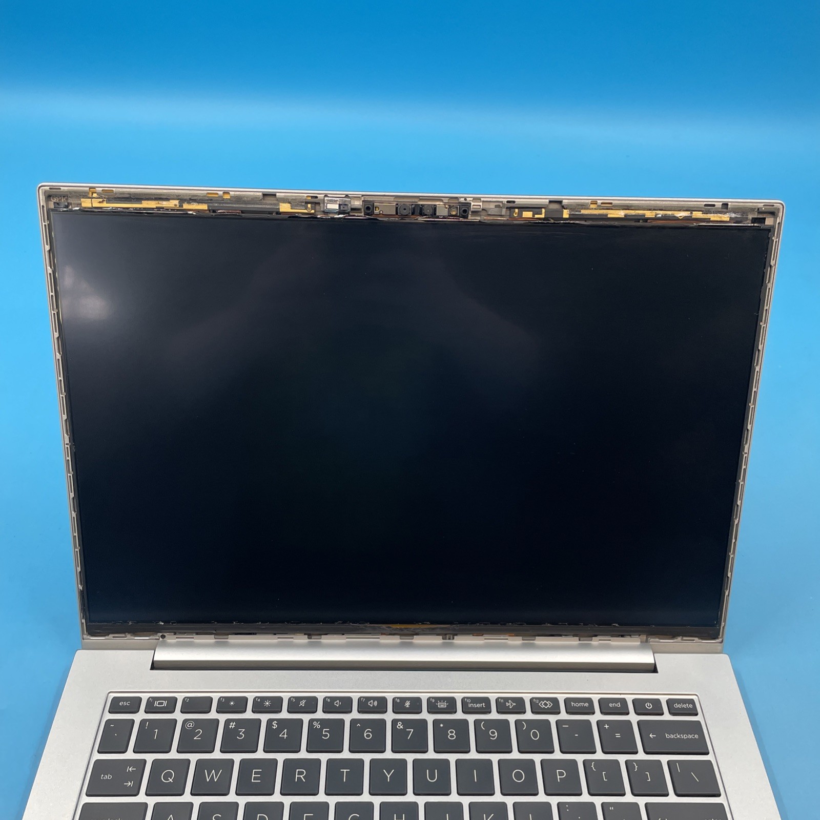 HP EliteBook 840 G11 | Ultra 5 135U | 32GB RAM | 512GB SSD | NO OS | 80%
