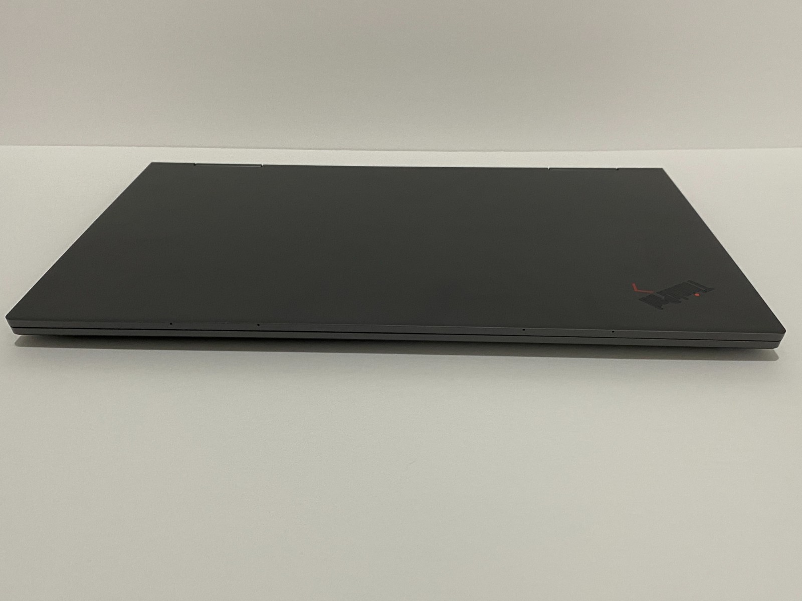 Lenovo ThinkPad X1 Yoga Gen5 2-in-1 Touch i7 10610U/1.8Ghz/16GB/1TB A++ Open Box