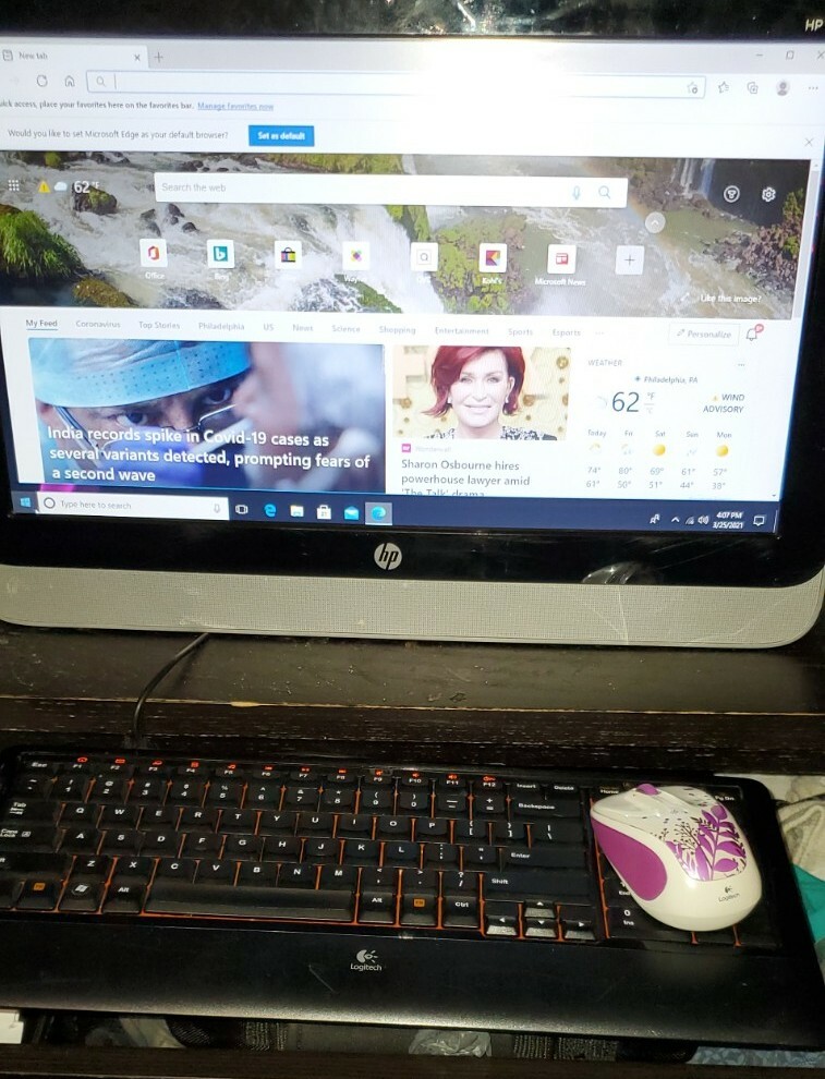Hp All-in-One Desktop Pc – 6Gb Ram / 1. TB Hard Drive