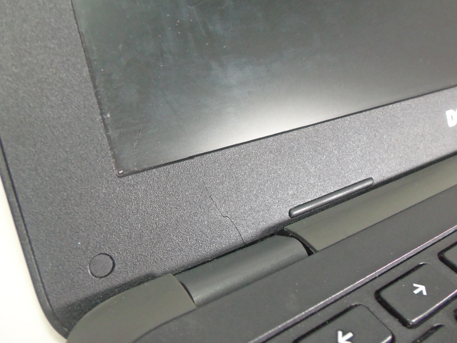 Lot of 8 Dell Chromebook 11 Laptops 11.6″ 4GB RAM Intel Celeron 1.60GHz DAMAGED