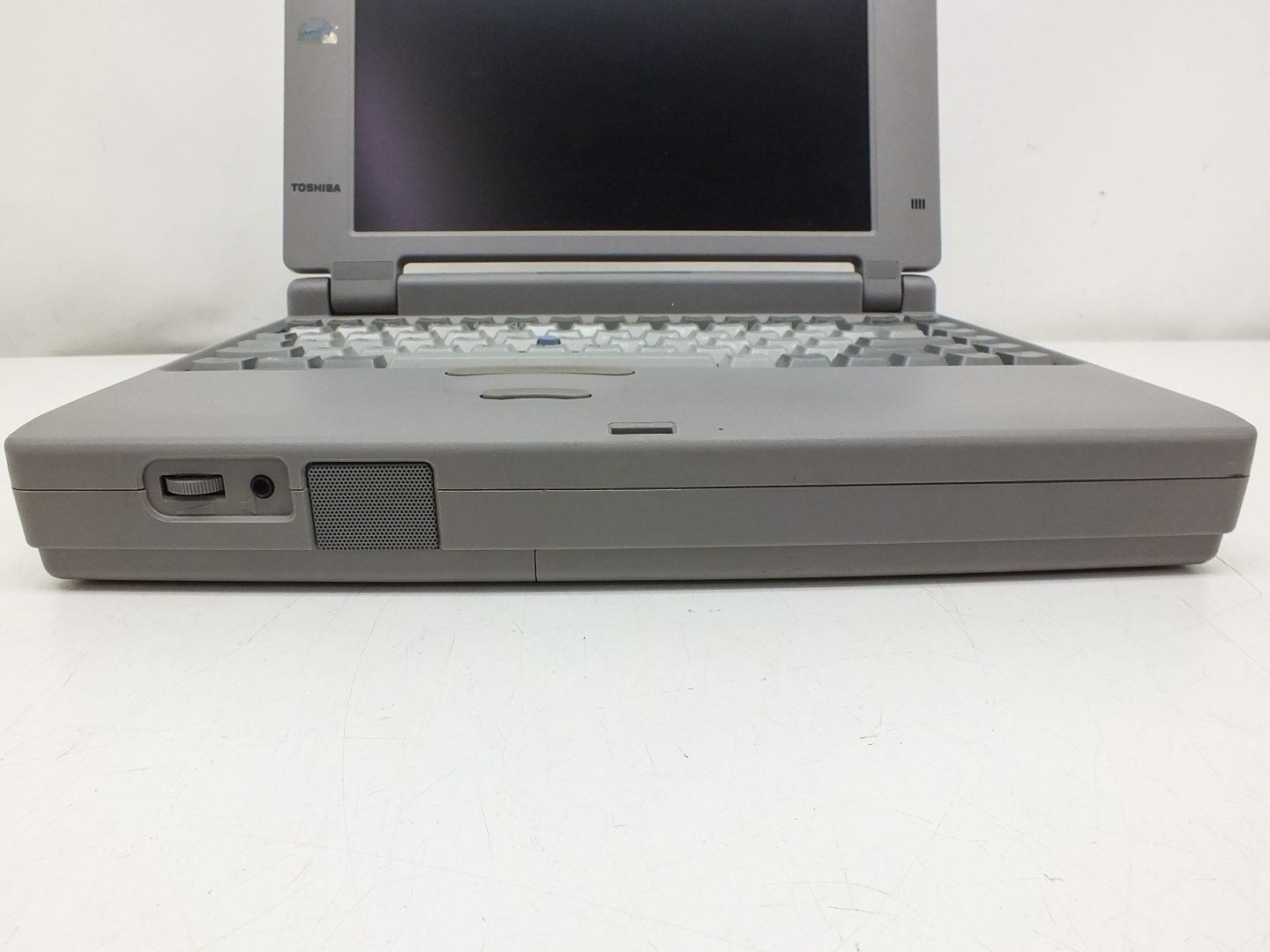 Toshiba Satellite Pro 420CDS/810 Laptop – As Is For Parts or Repair PA1225U-S2C
